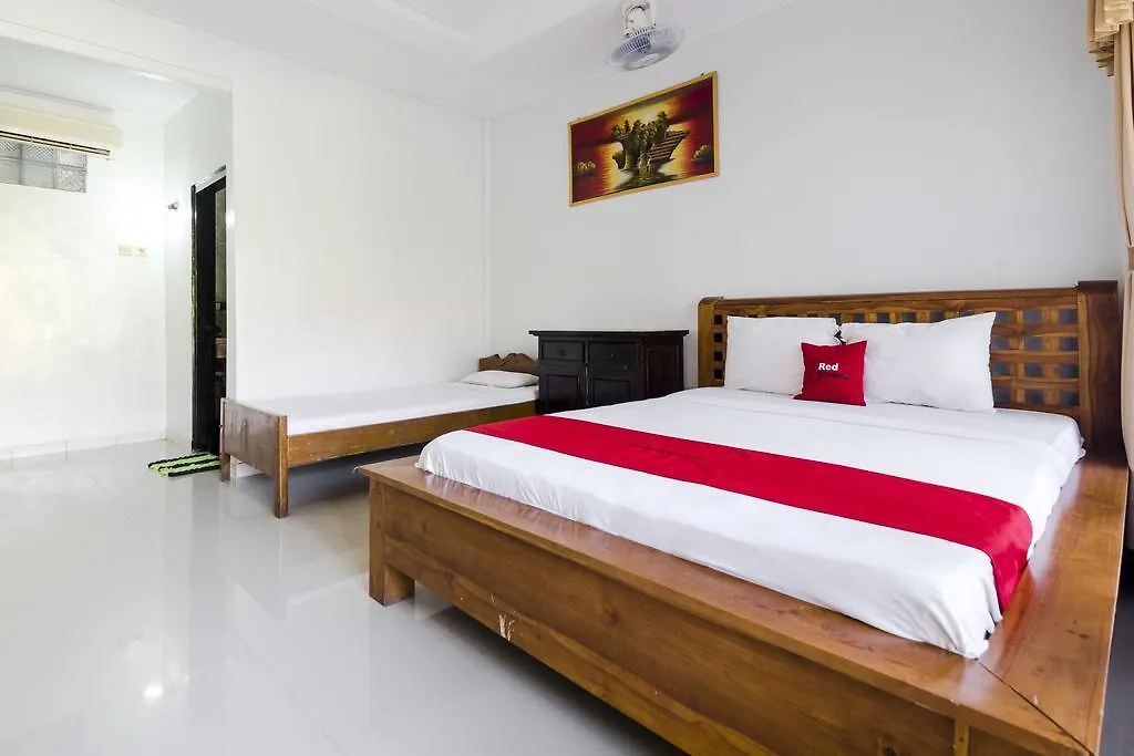 Reddoorz @ Poppies Lane 1 Guest House Kuta  3*, Kuta (Bali)