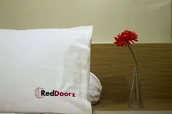 Reddoorz @ Poppies Lane 1 Guest House Kuta