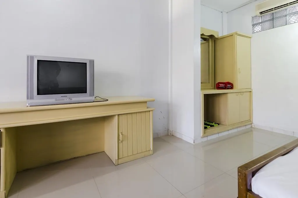 *** Vendégház Reddoorz @ Poppies Lane 1 Hotel Kuta Lombok Indonézia