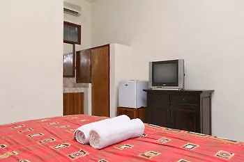 Reddoorz @ Poppies Lane 1 Hotel Kuta Lombok